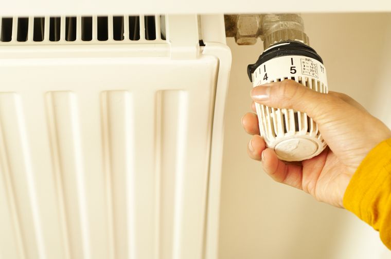 Réglage d'un robinet thermostatique de radiateur